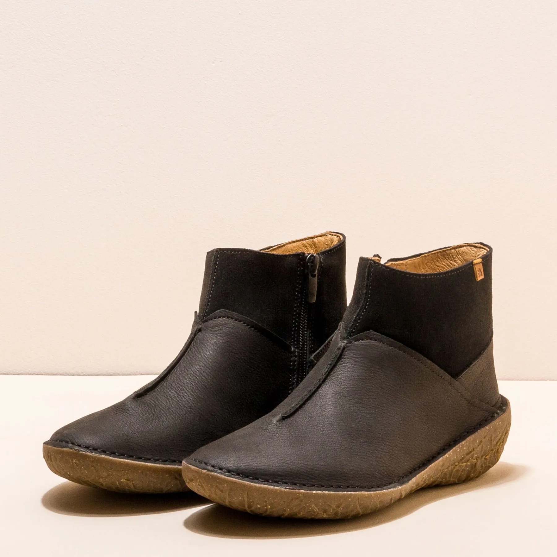 Damen El Naturalista 5724 Borago