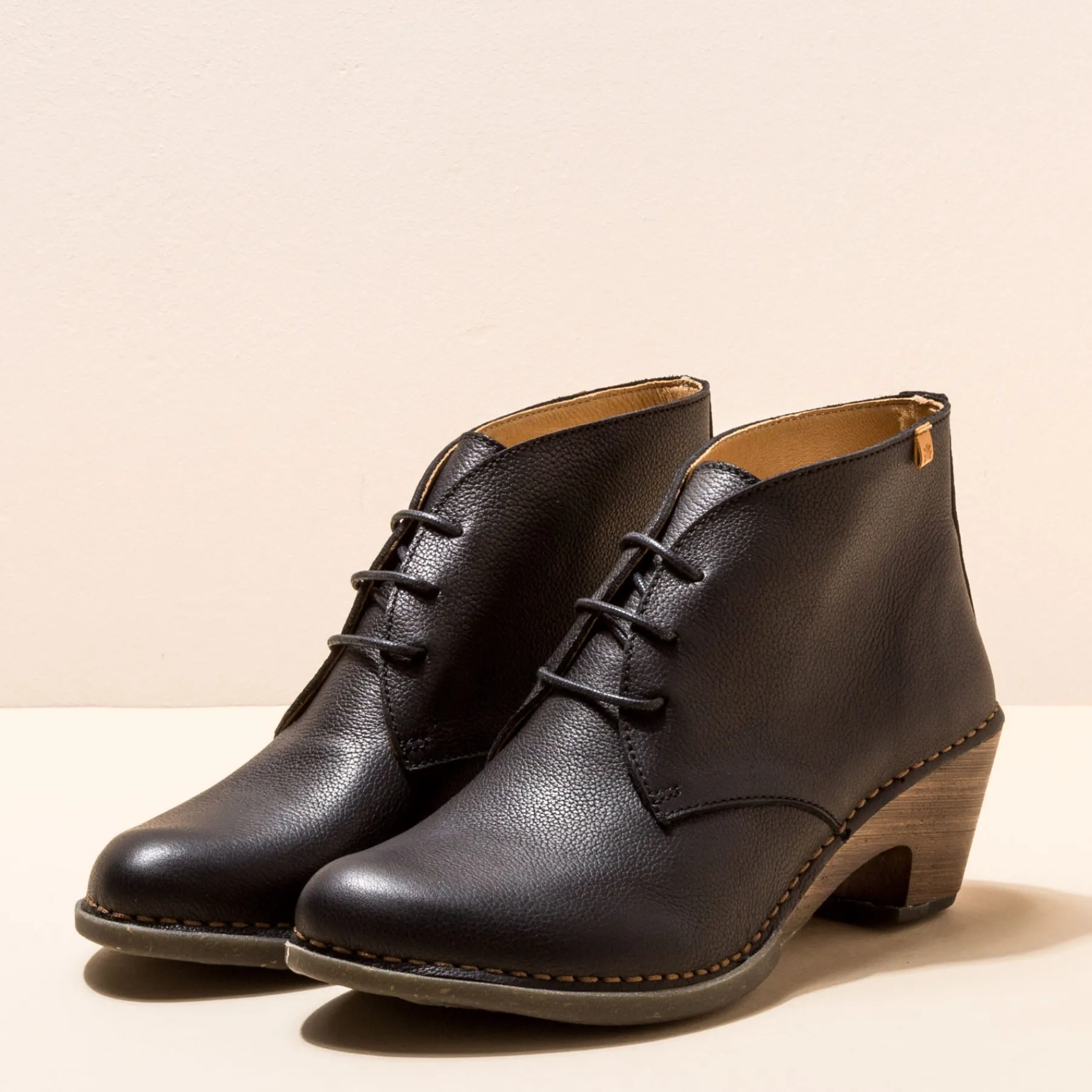 Damen El Naturalista 5490 Sylvan