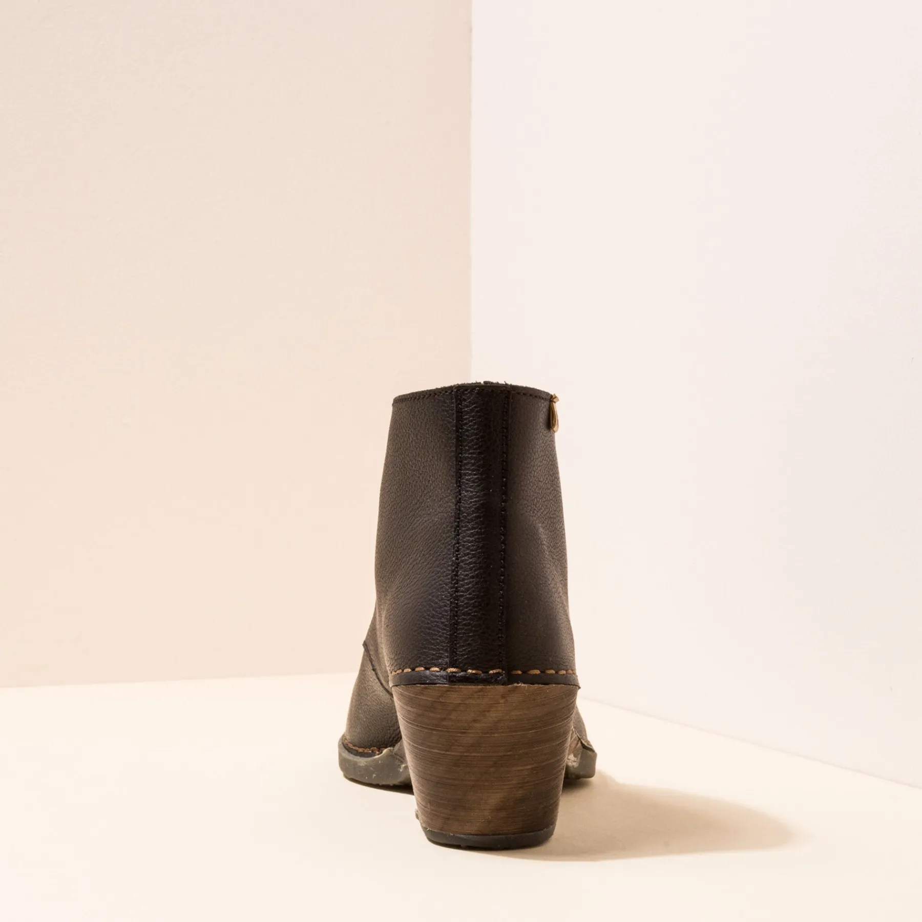 Damen El Naturalista 5490 Sylvan
