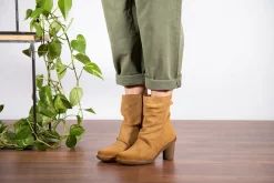 Damen El Naturalista 5160 Trivia