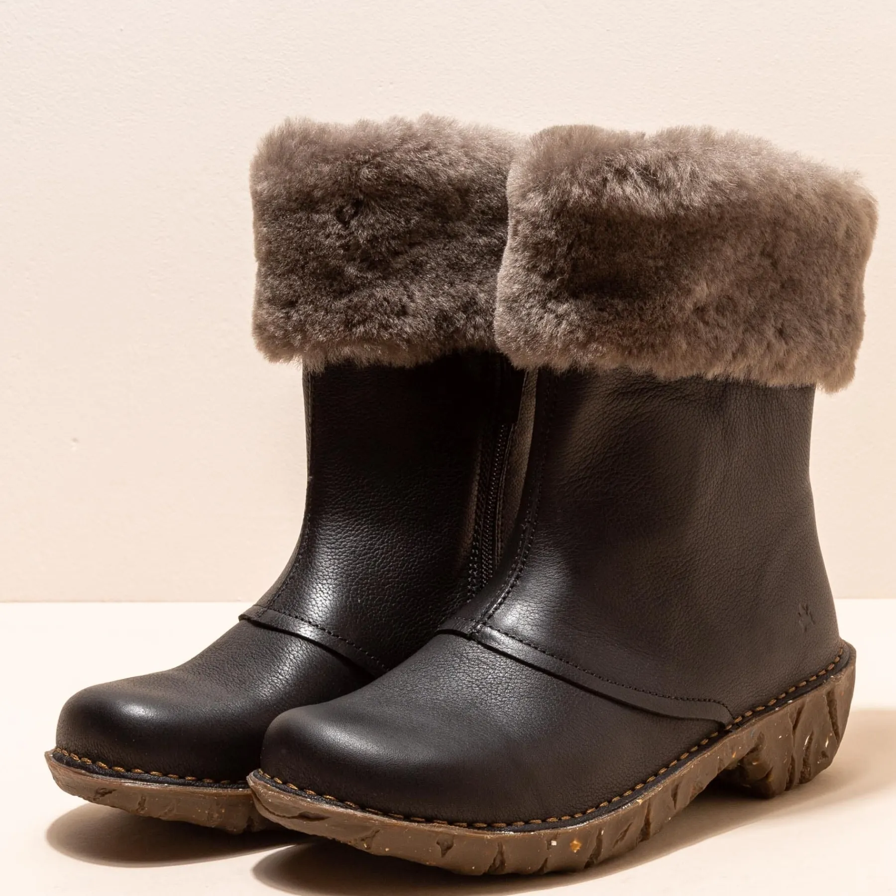Damen El Naturalista 5412 Yggdrasil